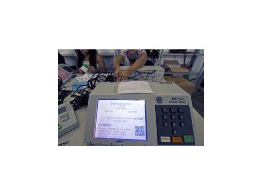El sistema de voto electrónico tuvo retrasos.