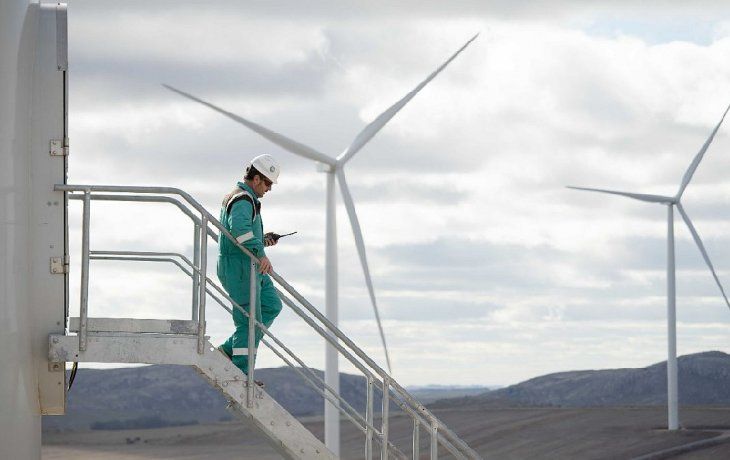 ypf luz informo rendimientos por encima del 60% en sus parques eolicos