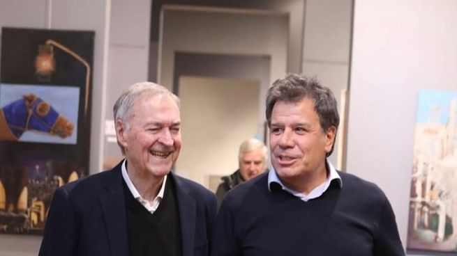 Juan Schiaretti y Facundo Manes compartieron reunión en La Plata.