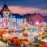 El mercado navideño de Craiova está abierto desde el 15 de noviembre hasta el 5 de enero. El mercado navideño de Craiova está abierto desde el 15 de noviembre hasta el 5 de enero.