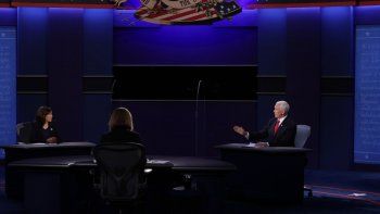 Kamala Harris y Mike Pence, bajo las preguntas de Susan Page.
