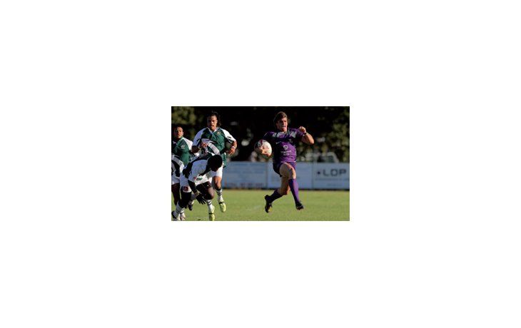 ámbito.com | A toda velocidad. El wing cordobés Facundo Barrea se encamina rumbo al ingoal sudafricano. Los Pampas ganaron pero quedaron bajas.