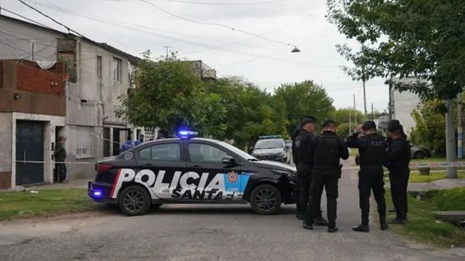 La Policía de Santa Fe se hizo presente en el lugar del hecho.&nbsp;