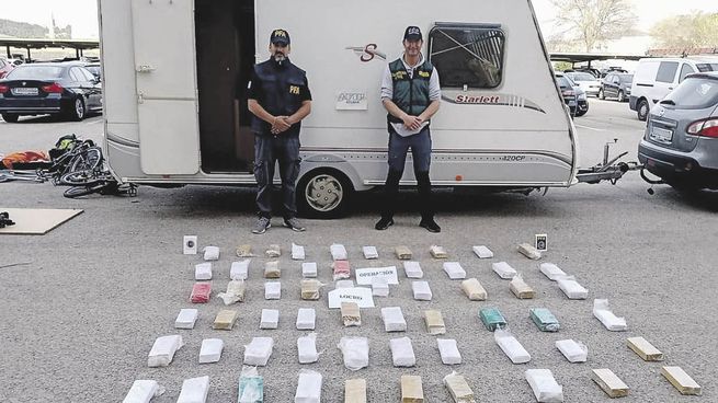 procedimiento. El operativo fue llevado a cabo en conjunto entre la Policía Federal Argentina y la Guardia Civil Española.