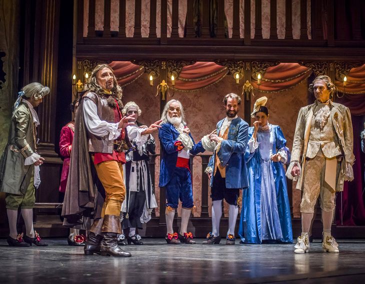 Cyrano returns to Corrientes Street