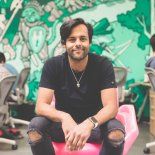 La irrupción de Robinhood redefinió el acceso a la inversión minorista y generó movimientos que involucraron millones en un mercado cada vez más digital. La irrupción de Robinhood redefinió el acceso a la inversión minorista y generó movimientos que involucraron millones en un mercado cada vez más digital.