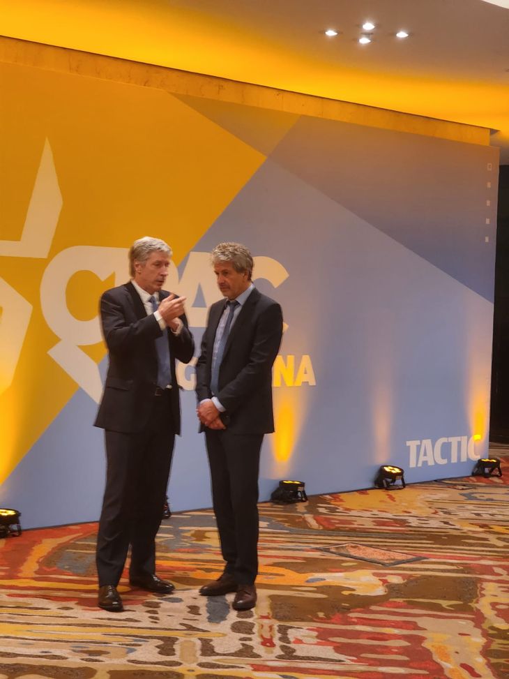 El presidente del BCRA Santiago Bausili, y el secretario de Coordinación de Producción del Ministerio de Economía, Juan Pazo. El presidente del BCRA Santiago Bausili, y el secretario de Coordinación de Producción del Ministerio de Economía, Juan Pazo.