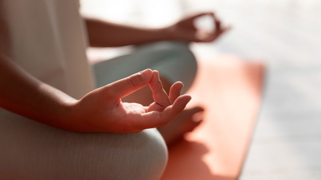 La meditación es una de las herramientas más elegidas para lograr una gestión eficaz del estrés cotidiano.