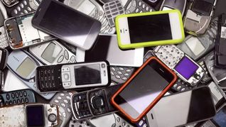 El Nokia 5190 fue el celular más popular del mundo, alcanzando su máxima popularidad entre finales de la década de 1990 y principios de los 2000.&nbsp; &nbsp;