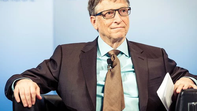 Bill Gates comparte su opinión sobre que empleo no va a poder ser reemplazado por la IA.