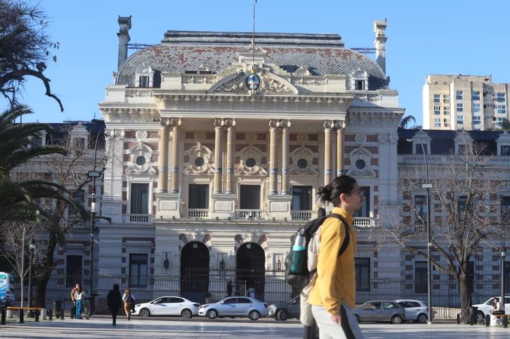 Axel Kicillof reunió este lunes a su mesa política en la Casa de Gobierno bonaerense. Axel Kicillof reunió este lunes a su mesa política en la Casa de Gobierno bonaerense.