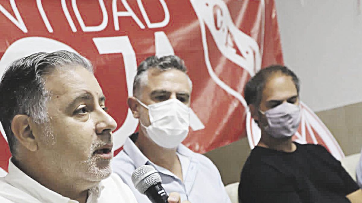 Doman ratified his candidacy for president of Independiente and targeted Moyano