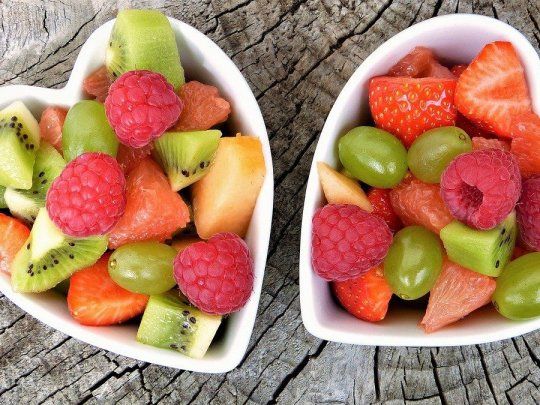 Algunas frutas pueden beneficiar tu salud mental.