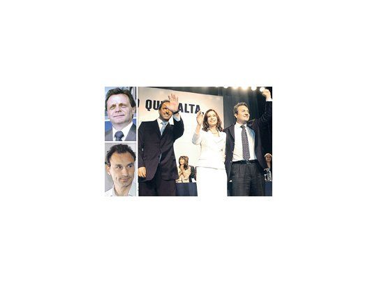 Cristina de Kirchner y Daniel Scioli, en 2007, durante un acto en Bahía Blanca con Cristian Breitestein que con Pablo Bruera y Gustavo Pulti rechazan ser candidatos testimoniales.