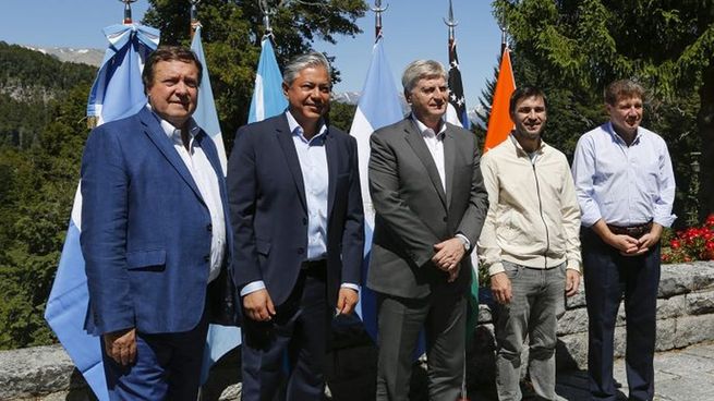 Los gobernadores patagónicos pulsean con Nación se mueven&nbsp;