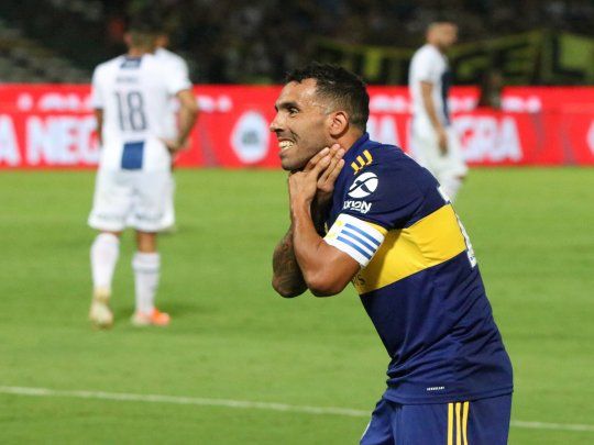 Carlos Tevez está negociando con Boca para renovar su contrato.
