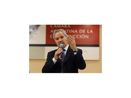 Felipe Solá