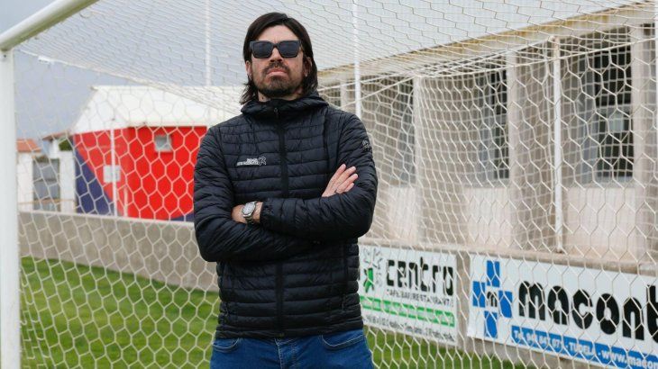 Pellegrino no se alejó completamente del fútbol, pero dedica su tiempo libre a la música. Pellegrino no se alejó completamente del fútbol, pero dedica su tiempo libre a la música.