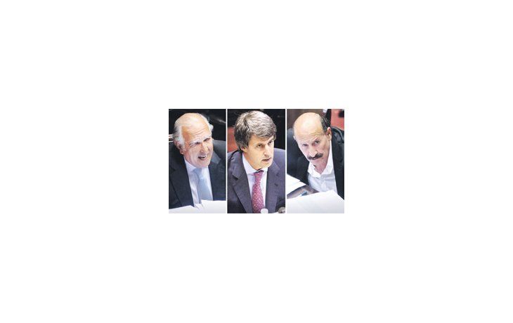 Ricardo Gil Lavedra, Alfonso Prat Gay y Jorge Yoma lideran la lista de diputados que dejan banca esta semana.  Los tres quisieron ir por la reelección y, con o sin PASO, no lo lograron.