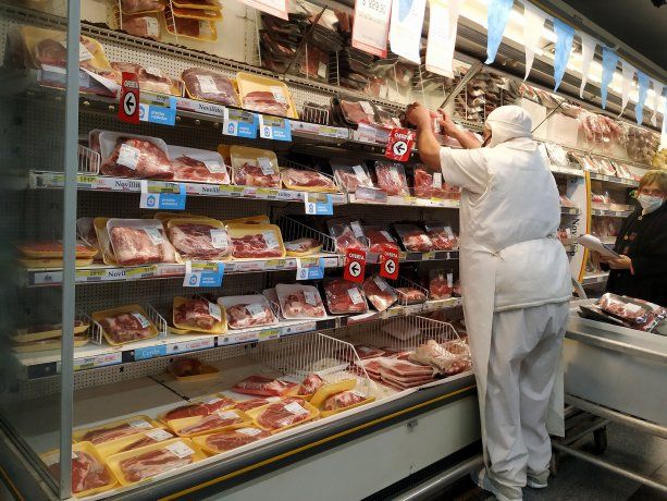 La carne fue uno de los productos que empujó al alza la inflación en alimentos