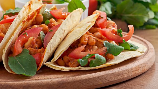 Es es la compañía que cocina más tacos al año: 5,000 millones en más de 7,000 sucursales de todo el mundo