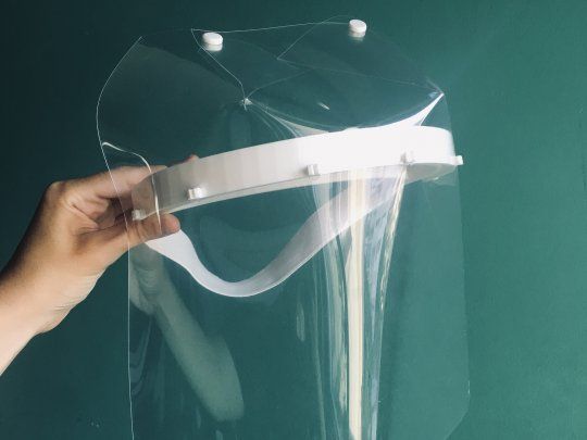 El objetivo de Coronathon es entregar 10 mil máscaras en los próximos 10 días a los centros de salud más necesitados.