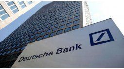 crisis financiera: las acciones del deutsche bank se derrumban 10%