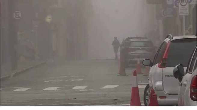 La visibilidad quedó totalmente reducida por esta niebla.