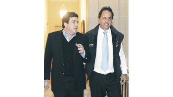 ámbito.com | Daniel Scioli y Gabriel Mariotto durante el primer encuentro luego de que Cristina de Kirchner le anunció al gobernador que el lomense sería su compañero de fórmula.