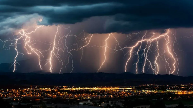 El nombre de la tormenta hace alusión a Santa Rosa de Lima, la primera mujer canonizada en América Latina. 