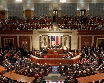 Parlamentarios de ambos partidos esperan que el Senado de EEUU frene los intentos de Trump de avanzar sobre la isla. Parlamentarios de ambos partidos esperan que el Senado de EEUU frene los intentos de Trump de avanzar sobre la isla.