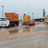 El gremio del transporte de carga denuncia salarios de hambre y define si este lunes retoma las protestas. El gremio del transporte de carga denuncia salarios de hambre y define si este lunes retoma las protestas.