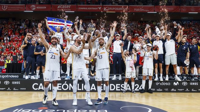 Facundo Campazzo, autor de 13 puntos (segundo goleador del equipo), 7 rebotes, 6 asistencias y 4 robos, fue el mejor de Real Madrid y salió campeón de la liga española de básquet por cuarta vez.