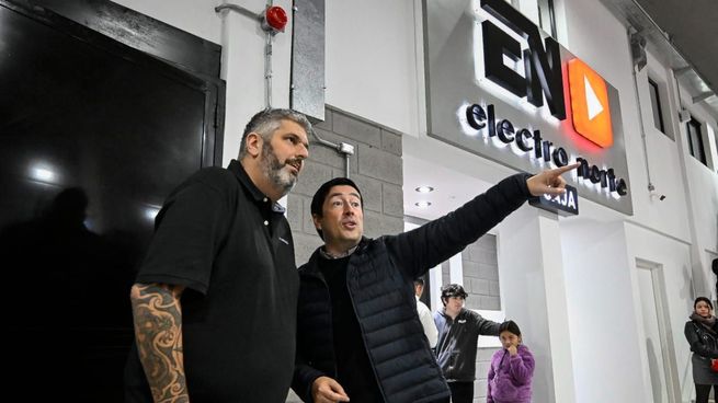 El intendente Leo Nardini participó de la inauguración.&nbsp;