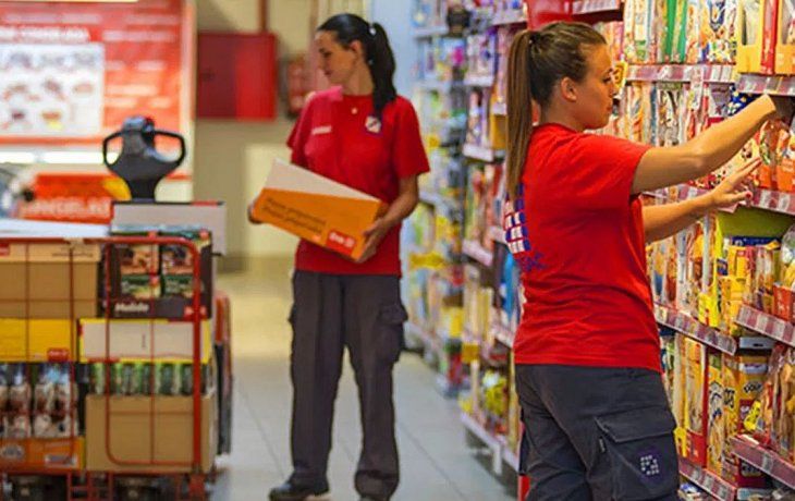 ámbito.com | Supermercados repositores.jpg