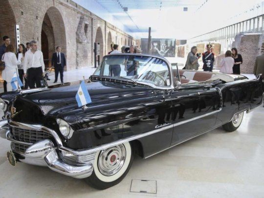 Auto Justicialista de Juan Domingo Perón.