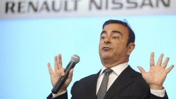 liberan a exdirectivo de nissan tras pago de fianza