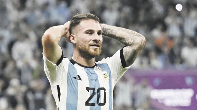 reacción. Al primer santarroseño en disputar un Mundial y coronarse campeón le llueven los reconocimientos en su enclave natal. “Has puesto muy alto el fútbol de La Pampa, Alexis”, celebró el gobernador Sergio Ziliotto.