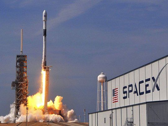 spacex.jpg
