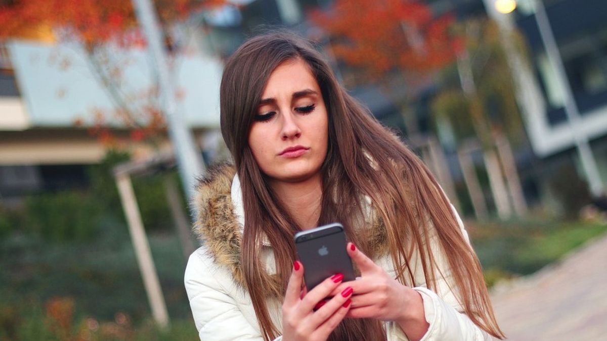 They assure that social networks make young people more unhappy