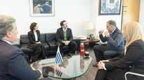 Yamandú Orsi y Carolina Cosse se reunieron con funcionarios de Google para ponerse a punto sobre el proyecto del data center.