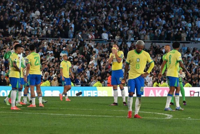 The reactions after the bulky result did not wait. Former players like Felipe Melo and Denilson also shared their thoughts. The reactions after the bulky result did not wait. Former players like Felipe Melo and Denilson also shared their thoughts.