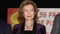 la inedita coleccion de alta costura de la reina sofia