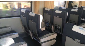 El interior del tren que parte de Constitución a Mar del Plata (exclusivo ámbito.com)
