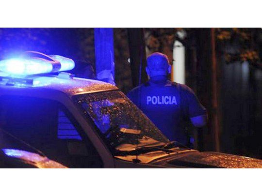 Policía mató a delincuente que asaltó a un pareja