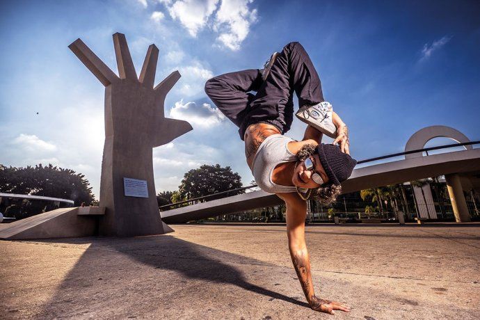 Pese a que es la primera vez en la historia que el break dance compite en unos Juegos Olímpicos, este hizo su debut en los Juegos Olímpicos de la Juventud de Buenos Aires, en 2018.