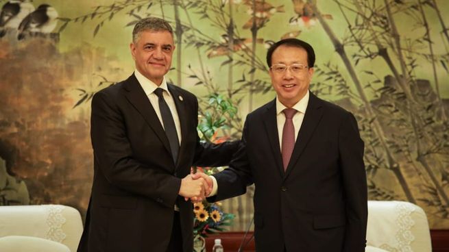 El jefe de Gobierno porteño, Jorge Macri, junto al alcalde de Shanghái, Gong Zheng.