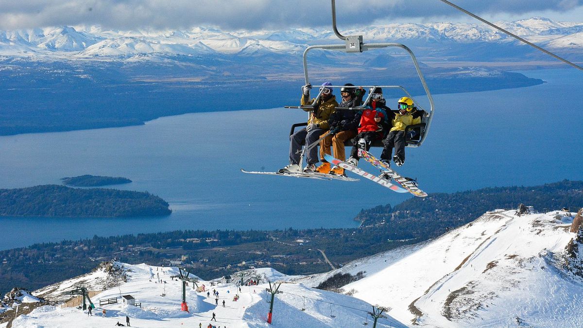 Bariloche adds direct connection with Montevideo
