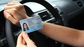 La licencia de conducir no solo habilita legalmente a manejar, sino que también certifica que la persona cumple condiciones mínimas de aptitud física, visual y psicológica. La licencia de conducir no solo habilita legalmente a manejar, sino que también certifica que la persona cumple condiciones mínimas de aptitud física, visual y psicológica.