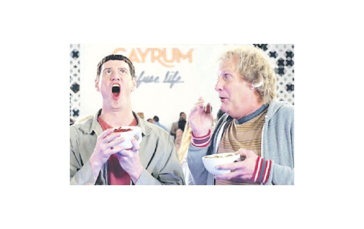 ámbito.com | “Tonto y Retonto 2” tiene menos chistes eficaces que el original y la misma cantidad de “incorrección” desagradable.